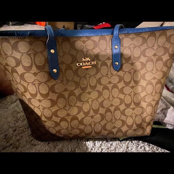Coach Handbags - Coach bag